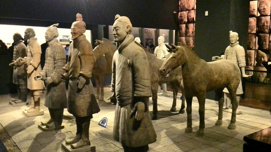 1 Day Beijing to Xi'an Terracotta Warriors Tour by Air - The Terracotta Army deserves the biggest share of your attention