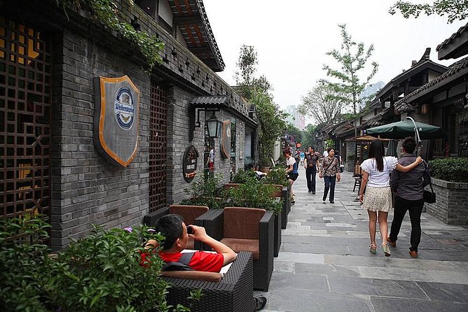 1-Day Chengdu Layover Tour: Panda Base, city central with Round Airport Transfer - Stop 4: Jinli Street for shops, food, and old-style charm