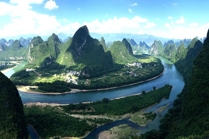1 Day Private Tour: Li River Cruise from Guilin & Yangshuo Biking - An early pickup and a smooth start from Guilin