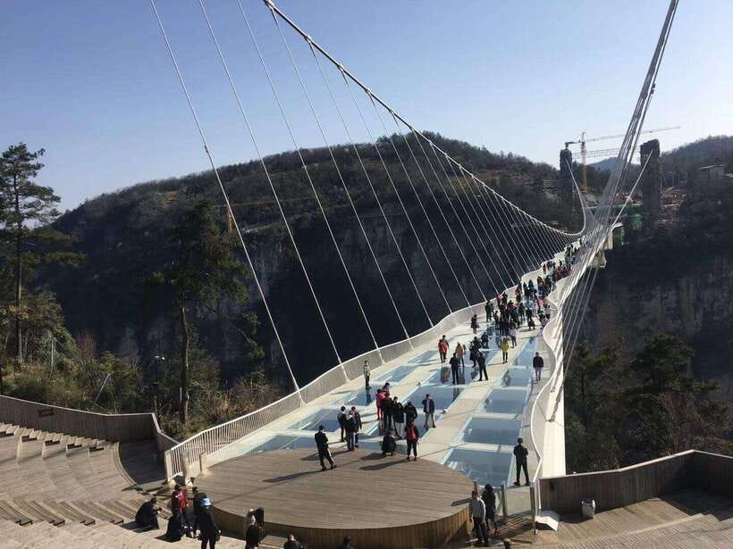 1-Day Private Tour to Zhangjiajie Highlights - Tianzi Mountain and the long cable car ride