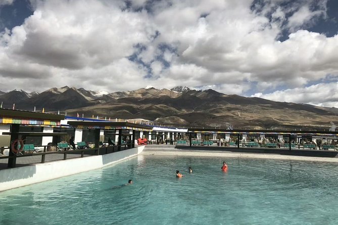 10 Days Tibet Everest Base Camp and Namtso Small Group Tour - Yamdrok Lake, high passes, and the road to Gyantse
