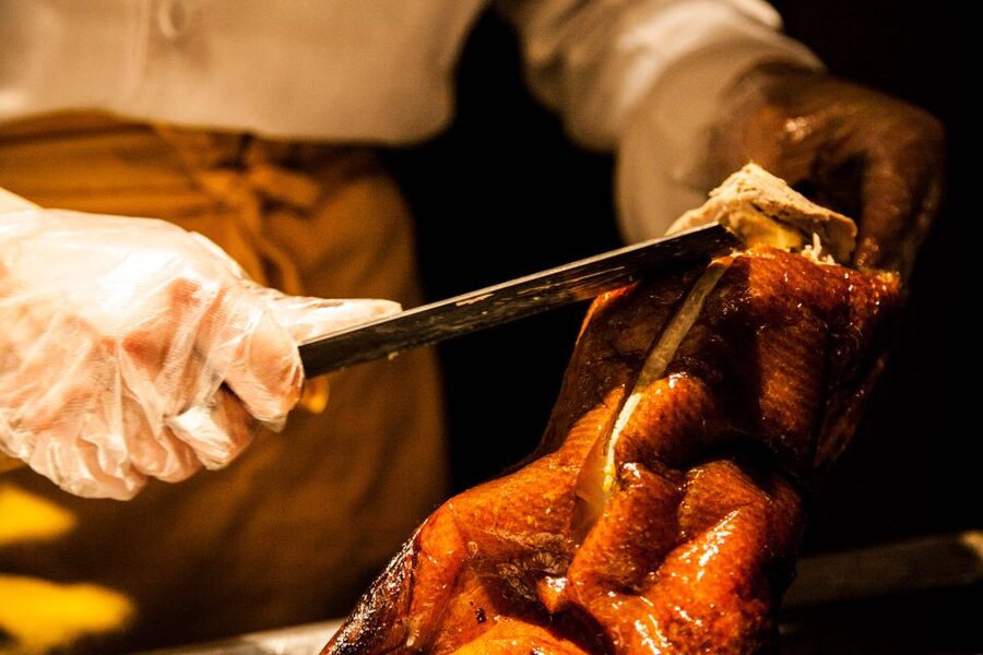 2-Day Beijing Highlights Tour with Peking Duck - Hutongs and an optional evening show