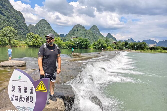 2-DAY Guilin Rice Terraces, Li River Cuise, YangShuo Leisure Tour - The guide and driver experience