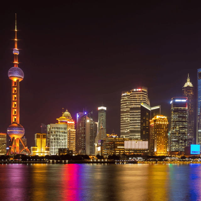 2 Day Private Shanghai Skyline to Watertown & Suzhou Garden - What the private format is really worth