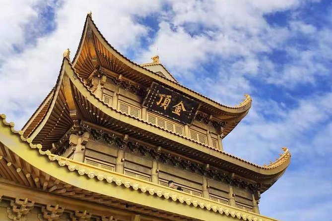 2-Day Private Tour of Leshan Grand Buddha and Emei Shan including Monastery Stay - What the private format adds