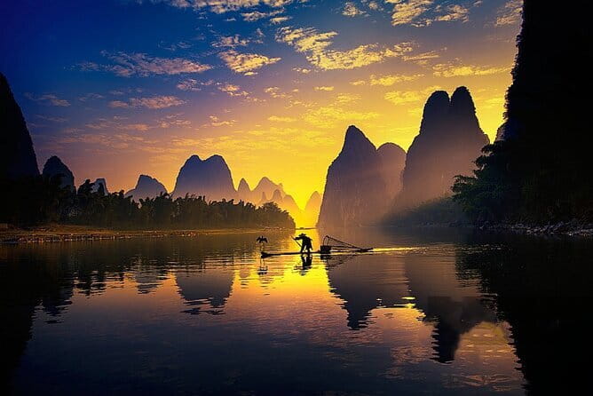 2 days highlights tours : Longji rice terraces & Li River cruise - Yangdi Pier to Nine Horses Pier by bamboo boat
