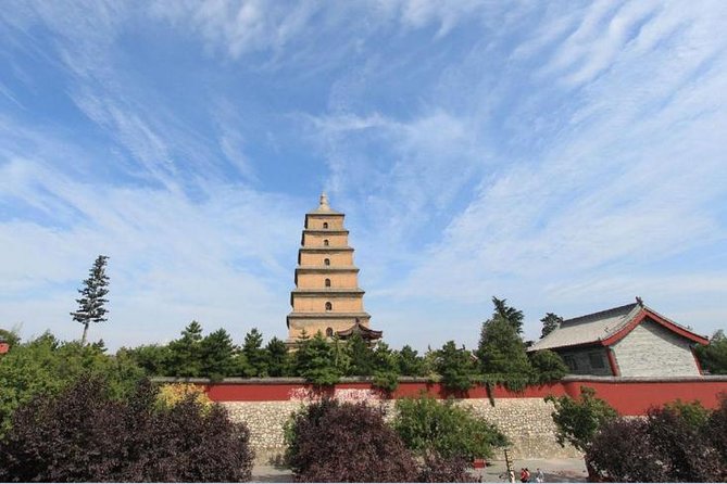2 Days Xian Private Tour from Chengdu by Bullet Train - The Muslim Quarter Adds Food, Faith, and Street Life