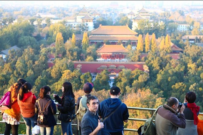 2-Hour Beijing Private Jingshan Coal Hill Park and Beihai Park Walking Tour - Why these two parks work well together