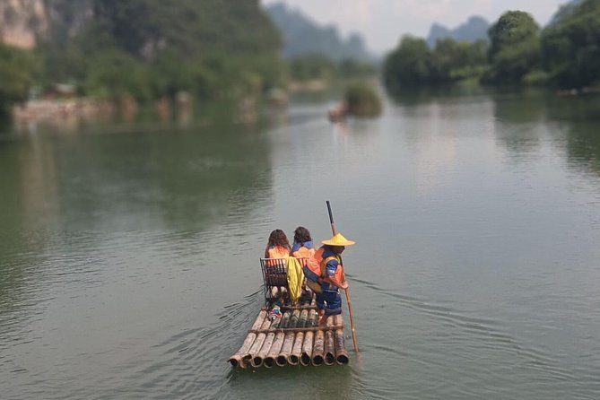 2-hours Yangshuo Yulong Bamboo Boat Tour with the Round-way Private Transfers - Two hours on the Yulong River