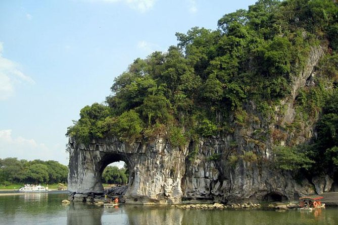 3-Day Private Guilin Tour with Li River Cruise and Yangshuo - The Li River cruise from Zhujiang dock to Yangshuo