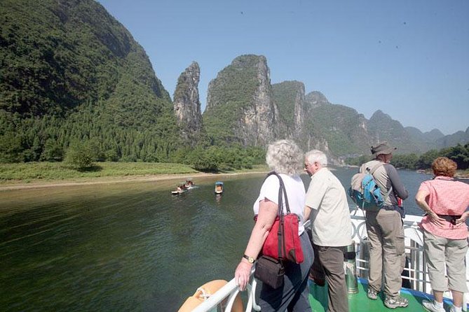 3-Day Private Guilin Tour with Li River Cruise and Yangshuo - Reed Flute Cave: colorful rock formations underground