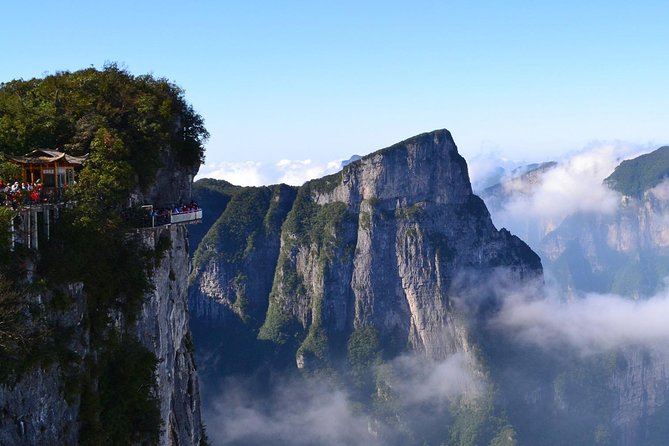 3-Day Private Zhangjiajie Discovery Tour with Glass Bridge - Day one: Golden Whip Brook and the Grand Canyon