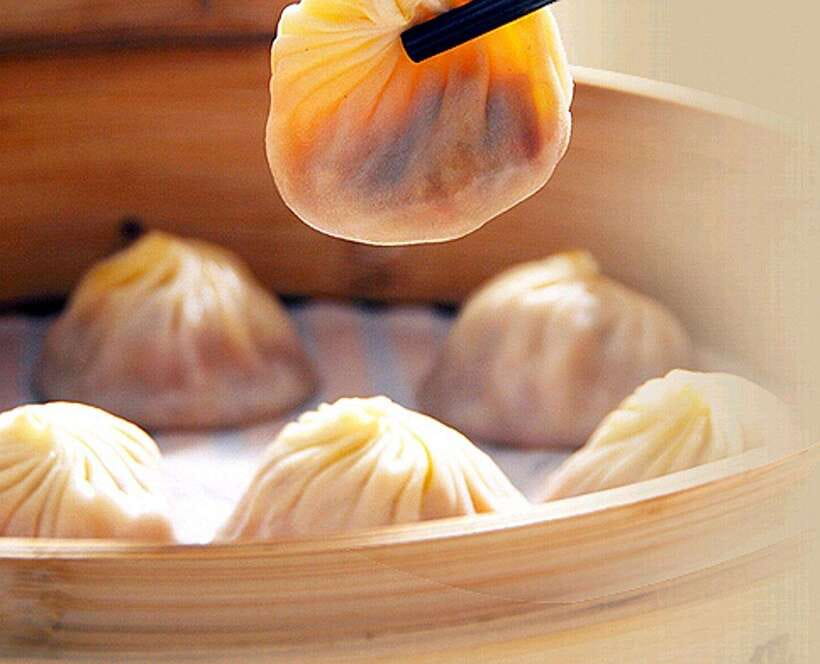 3-Hour Shanghai Street Food Tasting & Old Town Private Tour - Why a private guide changes the food walk