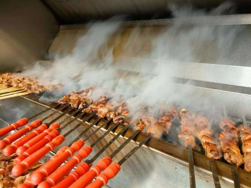 3-Hour Shanghai Street Food Tasting & Old Town Private Tour - Who should book this Shanghai experience?