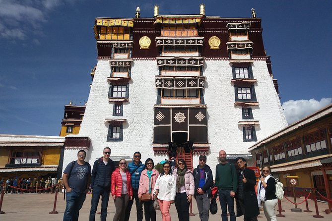 4 Days Lhasa Impression Small Group Tour - Jokhang Temple and the living Barkhor circuit