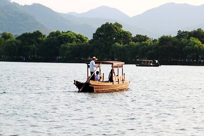 4-Hour Hangzhou City Private Customized Tour with Options - A private way to see Hangzhou in half a day