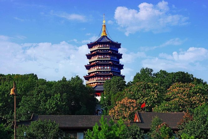 4-Hour Hangzhou City Private Customized Tour with Options - West Lake gives you the right opening view