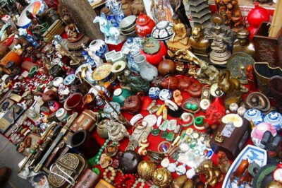4-Hour Private Shanghai Shopping Tour with Local Expert