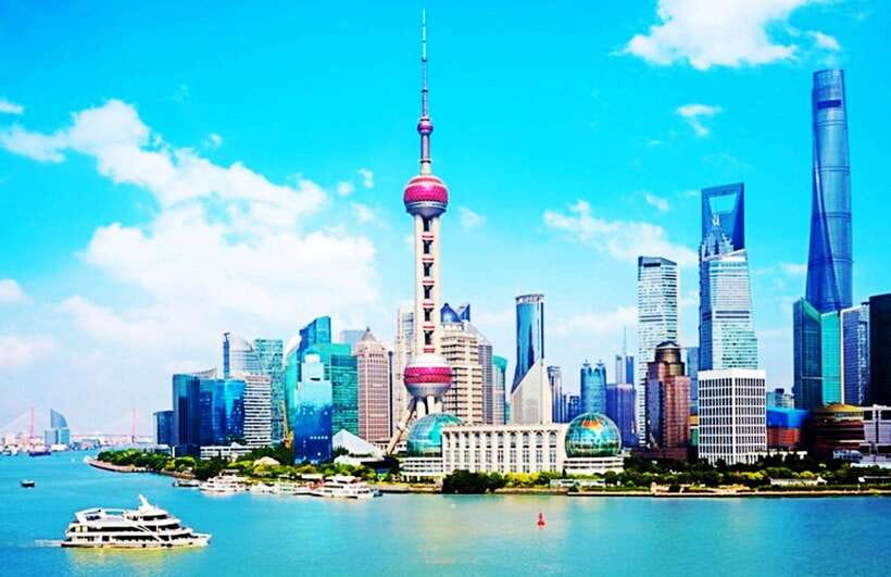 4-Hour Shanghai City Private Tour by German-Speaking Guide - Private car or Uber and metro
