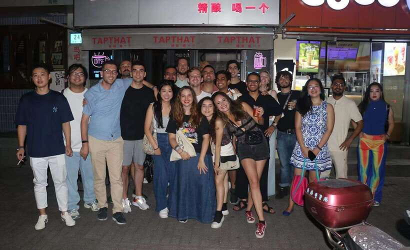 4-Hour Shanghai Pub Crawl (bars & nightclub hopping) - Stop one: a beer and an easy start