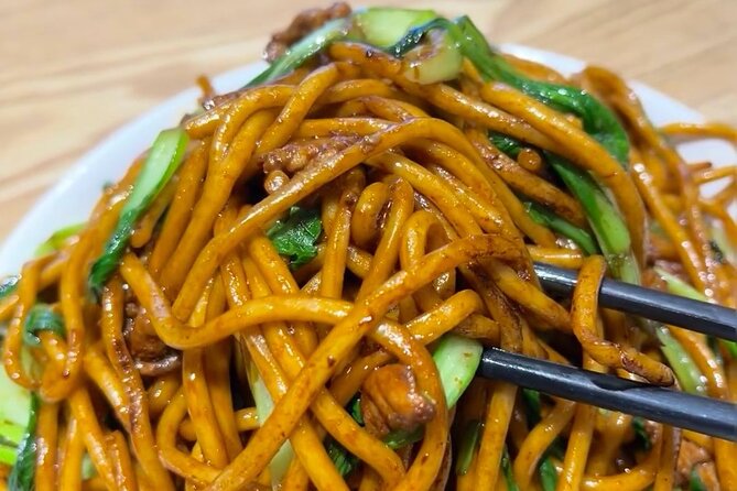 4-Hr Shanghai Layover Tour: Maglev, Wet Market, Food, Landmarks - Nanpu Bridge and the Route Between Stops