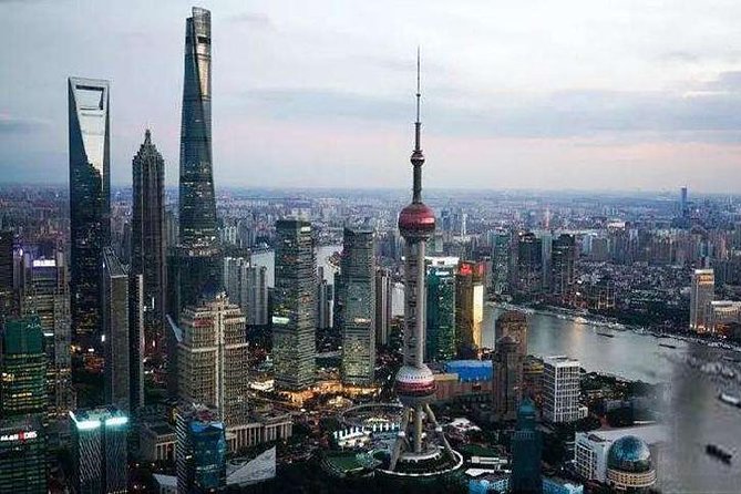 [5 days] Capital Beijing 2 nights + Modern Shanghai 2 nights By high speed Train - The High-Speed Train to Shanghai