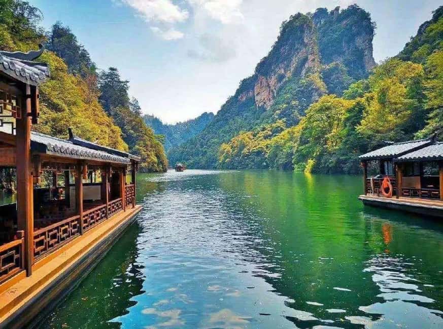 6-Day Private Tour: Guilin Terraces, Fenghuang & Zhangjiajie - Day 3: A useful pause in Zhangjiajie City