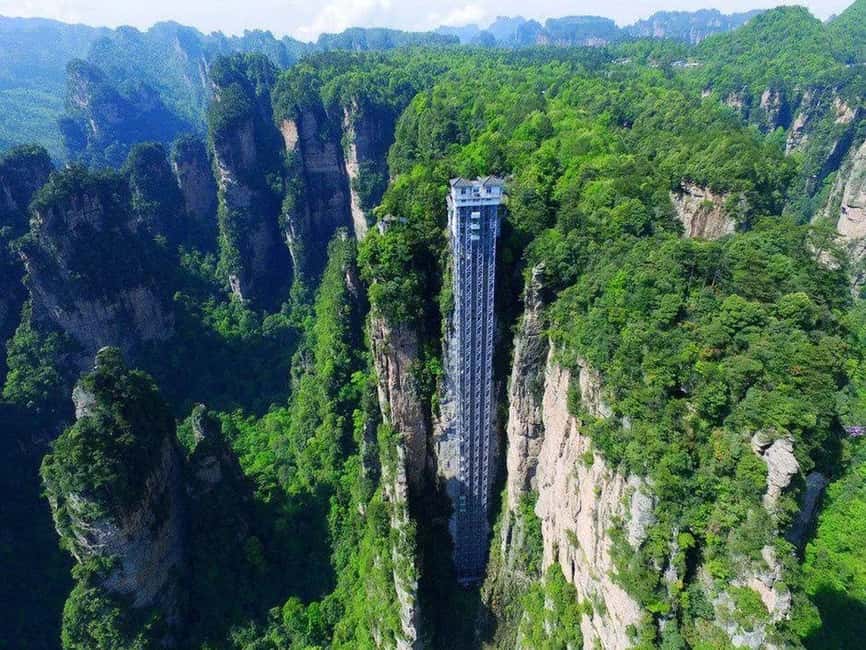 6-Day Private Tour: Guilin Terraces, Fenghuang & Zhangjiajie - Day 6: Glass bridge finale and departure