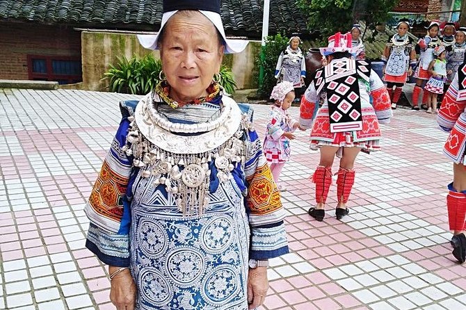 7Day Sanjiang+ZhaoXing+Huangguoshu Waterfall private Tour - What the private service adds