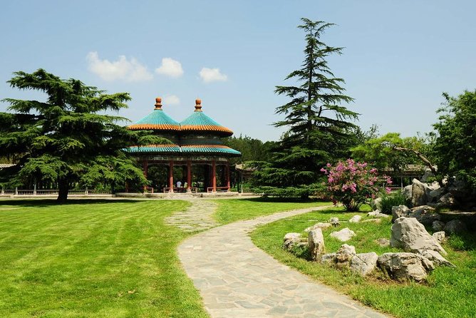 All Inclusive Private City Tour to Temple of Heaven, Tian'anmen Square Forbidden City and Summer Palace - One day, four essential Beijing sights