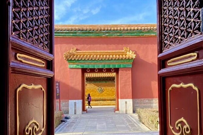 All Inclusive Private Tour to Forbidden City and Jingshan Park - The Human Stories Behind Ming and Qing Rule