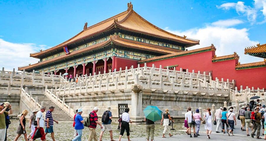 All-Inclusive Tour: Tiananmen Sq, Forbidden City, Great Wall - Two and a half hours on the Great Wall