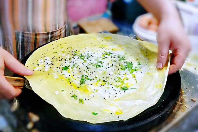 Authentic Local Food Tour in Center Beijing - Four to six stops and more than 10 samples
