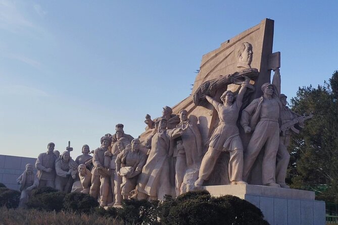 Beijing Airport Layover Forbidden city Great Wall Private Tour - Tiananmen Square: a short stop with a large meaning