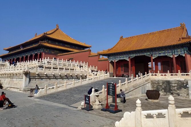 Beijing Airport Layover Forbidden city Great Wall Private Tour - Chinese lunch and the value of a planned meal