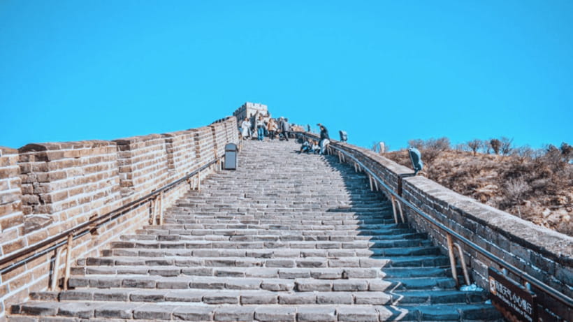 Beijing: Badaling Great Wall Admission Ticket - Walking from the pass toward the South Fourth Tower