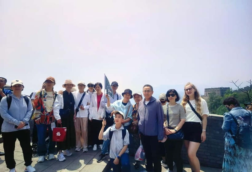Beijing: Badaling Great Wall Day Tour With Ticket - The 1.5-hour coach ride to Badaling