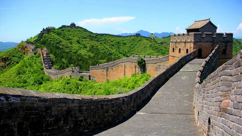 Beijing:Badaling Great Wall Tickets & Guided Tours - Guide quality and what to expect from the commentary
