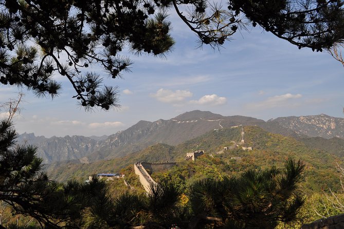 Beijing Budget EXPRESS TAXI To Great Wall of China at MuTianYu - What this Mutianyu trip is really offering