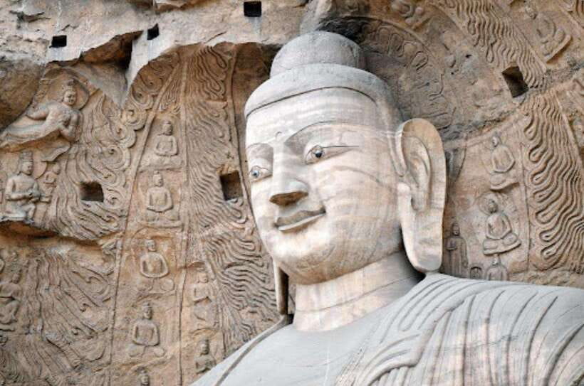Beijing:Bullet Train Tour to Hanging Temple&Yungang Grottoes - The Hanging Temple and its cliffside walkways