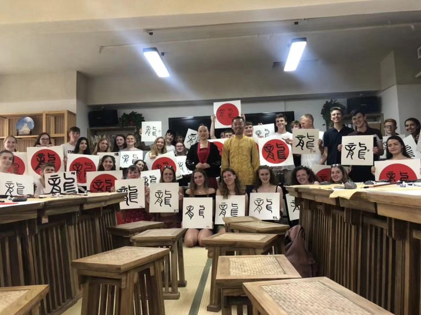 Beijing Calligraphy Class - Your first brush strokes and the basic tools