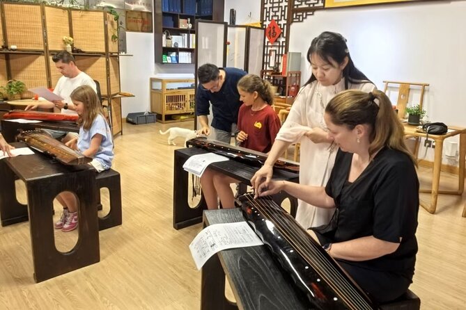 Beijing Culture: Tea Ceremony, Heritage Instrument & Calligraphy - A quiet change of pace in Chaoyang