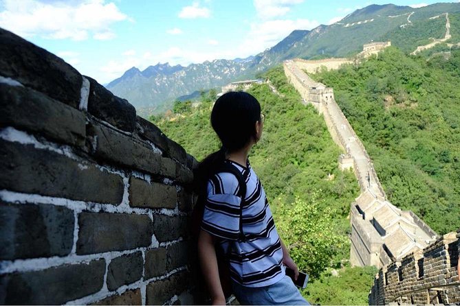 Beijing Daxing Airport Private Transfer to Mutianyu Great Wall - Arriving at the Mutianyu Great Wall
