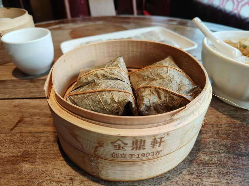 Beijing: Dim Sum Breakfast+Hutong Tour with Optional Add-Ons - Should you book it?
