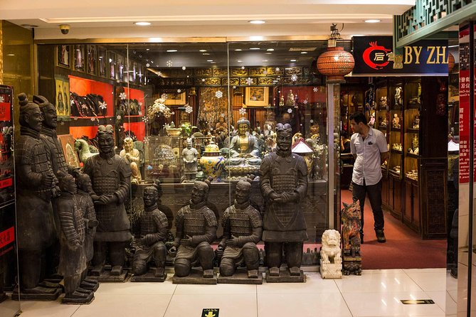 Beijing Exclusive Private Shopping Tour: Curated Just for You - Silk Street and Hongqiao: pearls, souvenirs, and bargaining