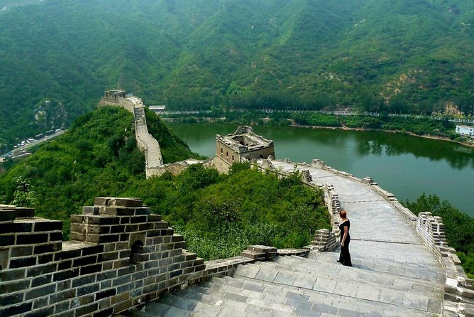 Beijing Forbidden City Skip-the-Line and Huanghuacheng Great Wall Private Tour - Walking the Huanghuacheng Water Great Wall