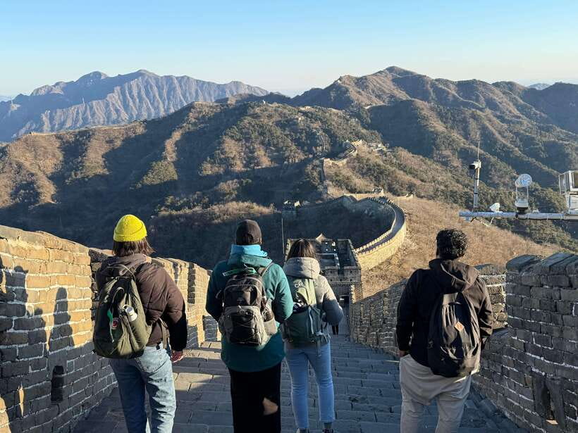 Beijing: Great Wall Layover Tour with a Native - Meeting Dong at Beijing Capital Airport