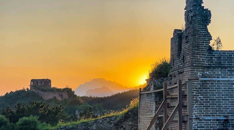 Beijing: Great Wall Small Group Tour - The guides make a real difference