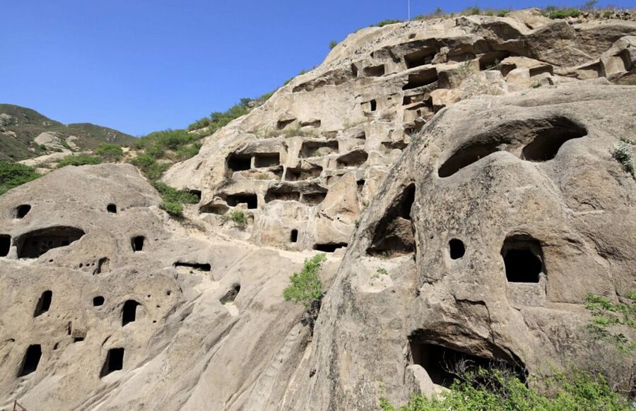 Beijing: Guyaju Cave Dwellings with Optional Visits - The two-hour ride from central Beijing