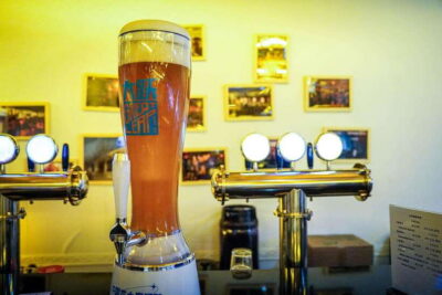 Hidden Gems Guided Food Tour with Beer and Tastings